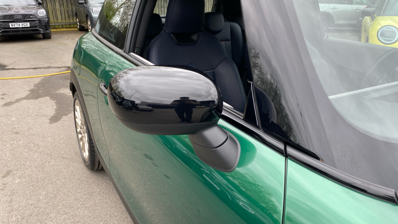 MINI Cooper 2.0 S Classic 5dr Auto Petrol Hatchback